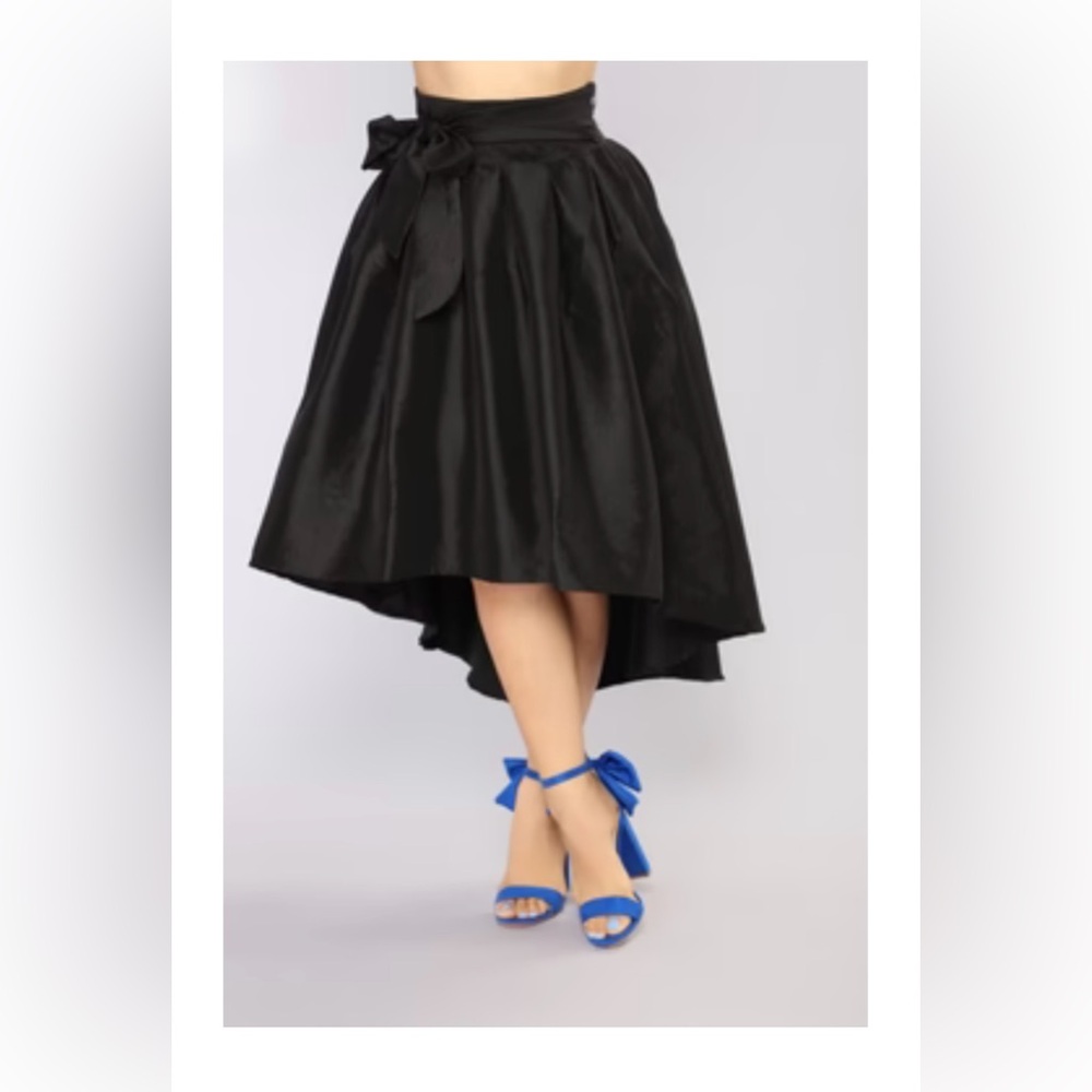 NWT FashionNova Skirt